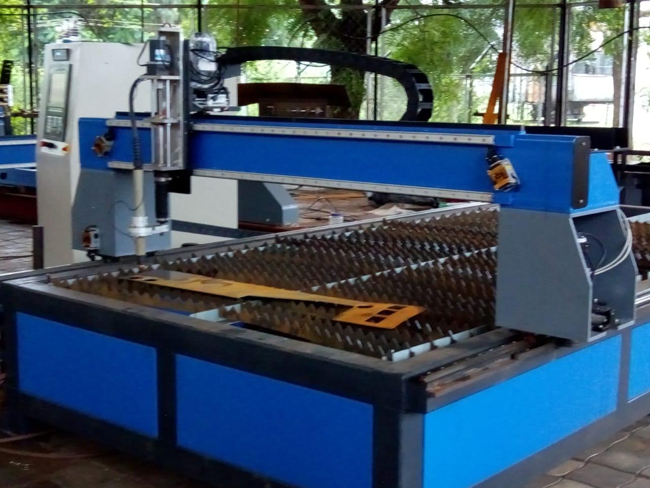 Table Type CNC Plasma Cutting Machine
