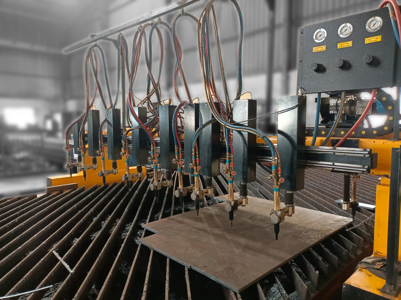 Multi Torch CNC Plate Cutting Machine