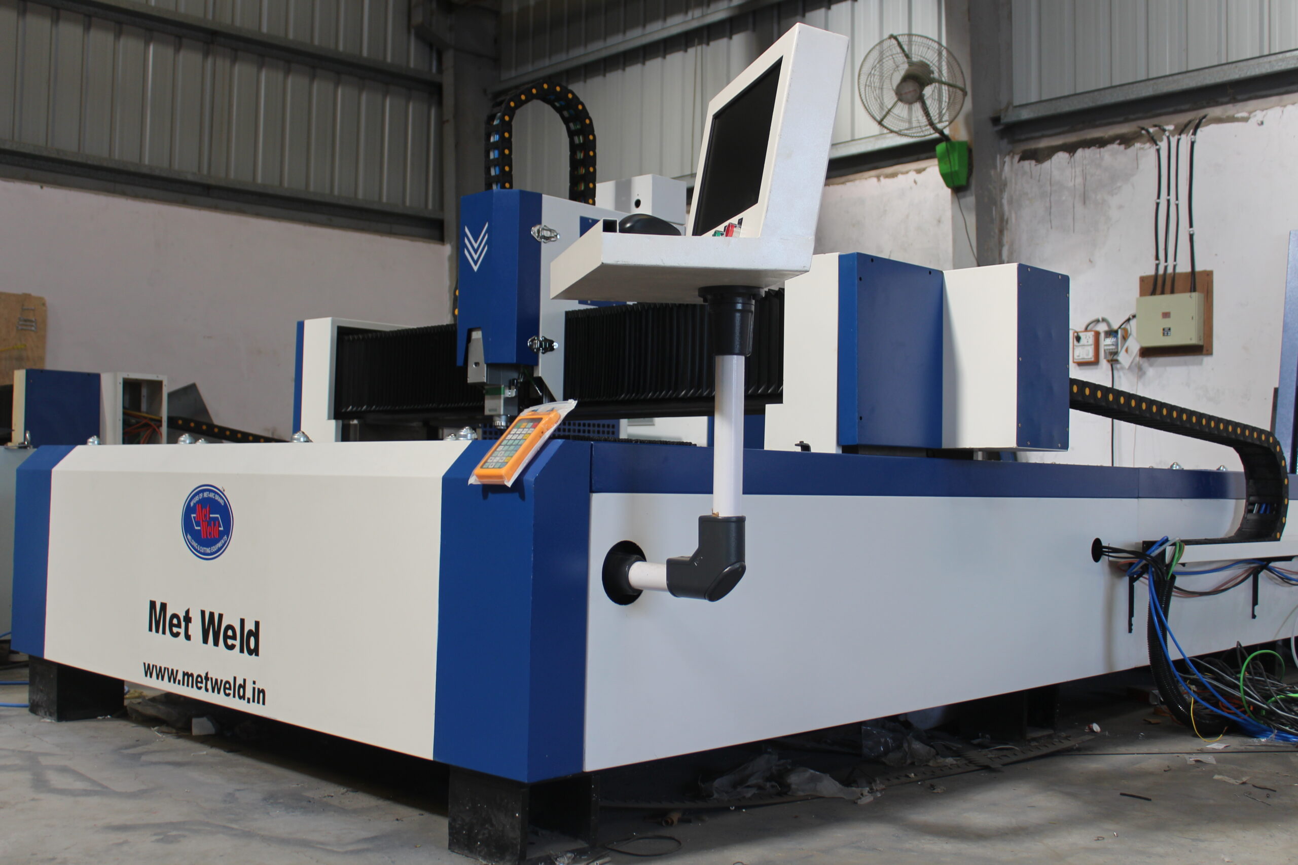 A Complete Guide to CNC Laser Cutting Machines